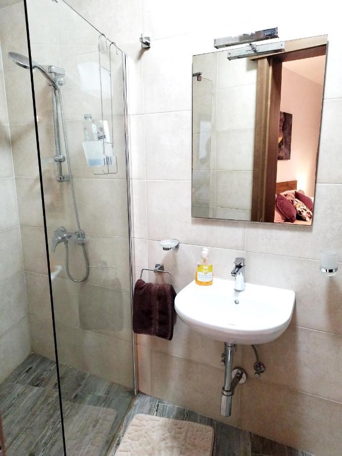 Large And Modern Apartment In The Centre Of Malta Mosta Dış mekan fotoğraf