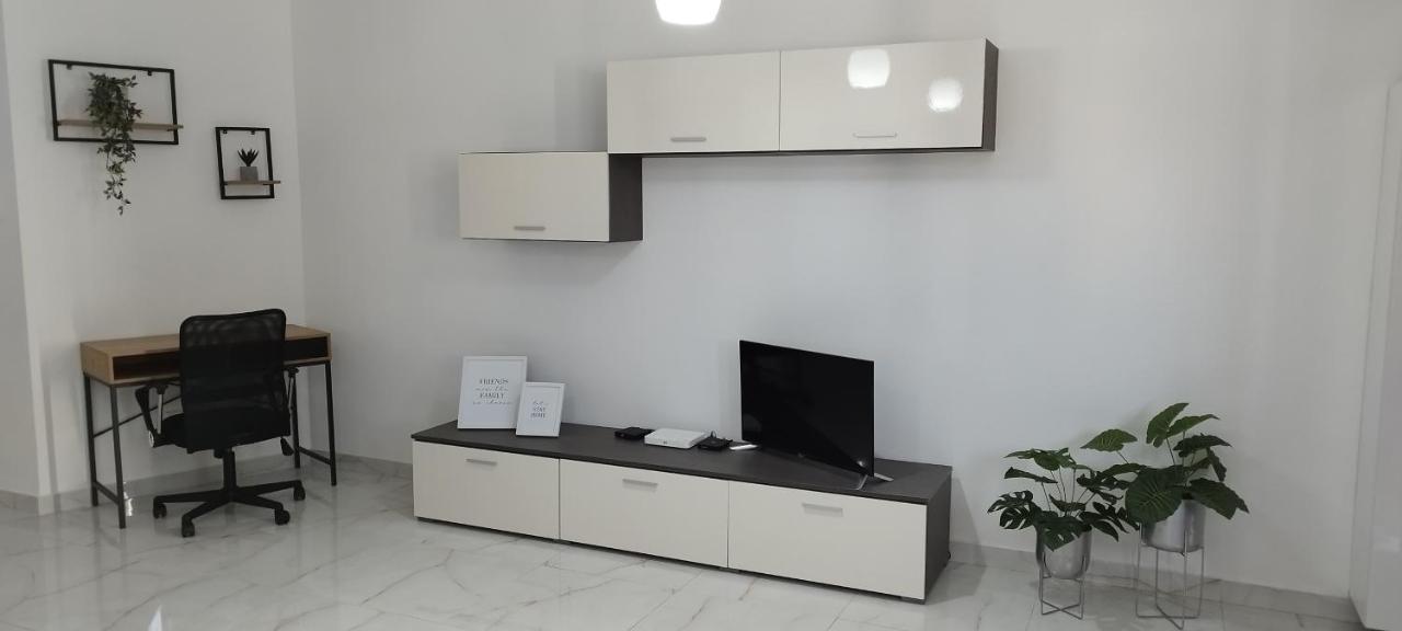 Large And Modern Apartment In The Centre Of Malta Mosta Dış mekan fotoğraf