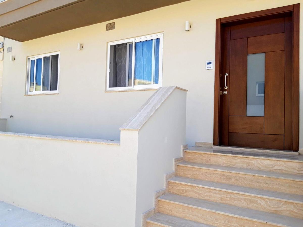 Large And Modern Apartment In The Centre Of Malta Mosta Dış mekan fotoğraf