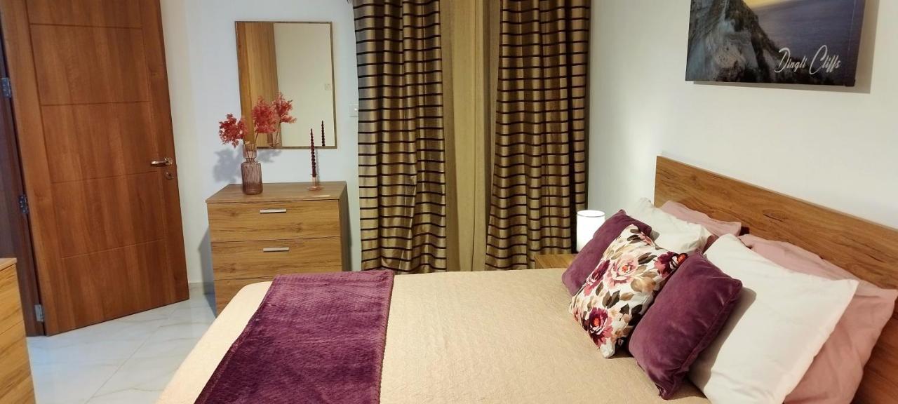 Large And Modern Apartment In The Centre Of Malta Mosta Dış mekan fotoğraf