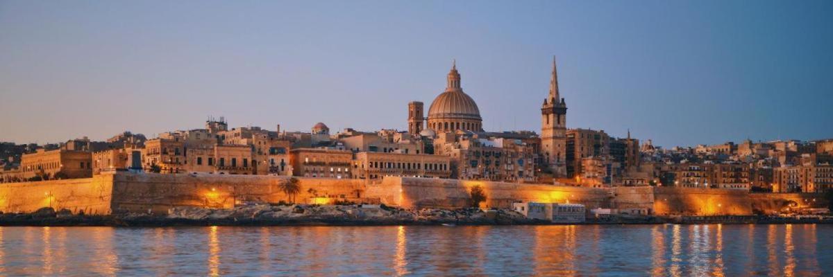 Large And Modern Apartment In The Centre Of Malta Mosta Dış mekan fotoğraf